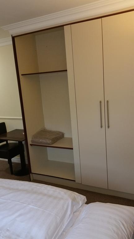 Charlotte Rooms Карлоу Екстериор снимка